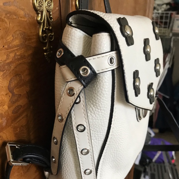 Michael Kors Flower black and white backpack